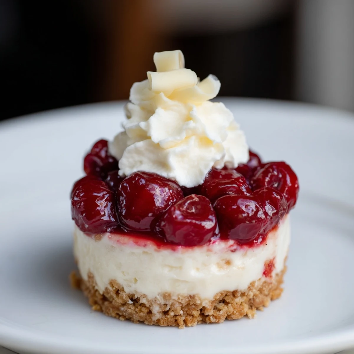 Kirsch-Rococo Mini Cheesecakes